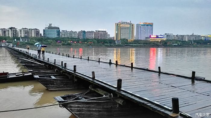 江西贛州浮橋