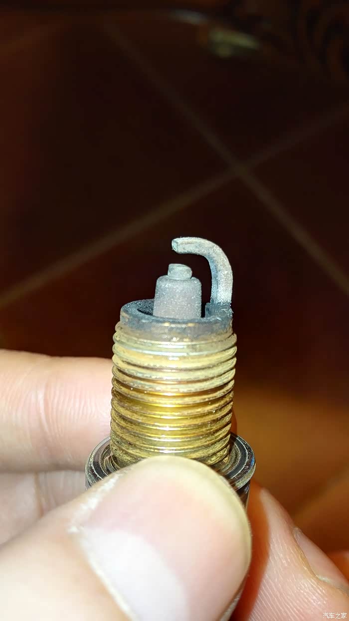 请评价火花塞的燃烧状态