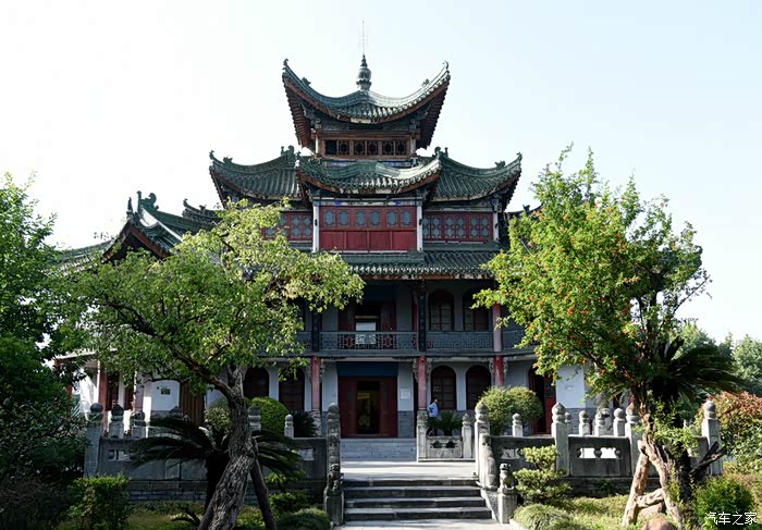 望江楼,古汉台最高处,汉中标志性古建筑.