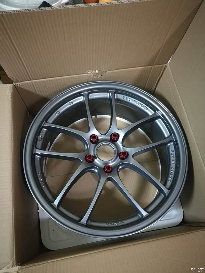 更换artka rs102轮毂