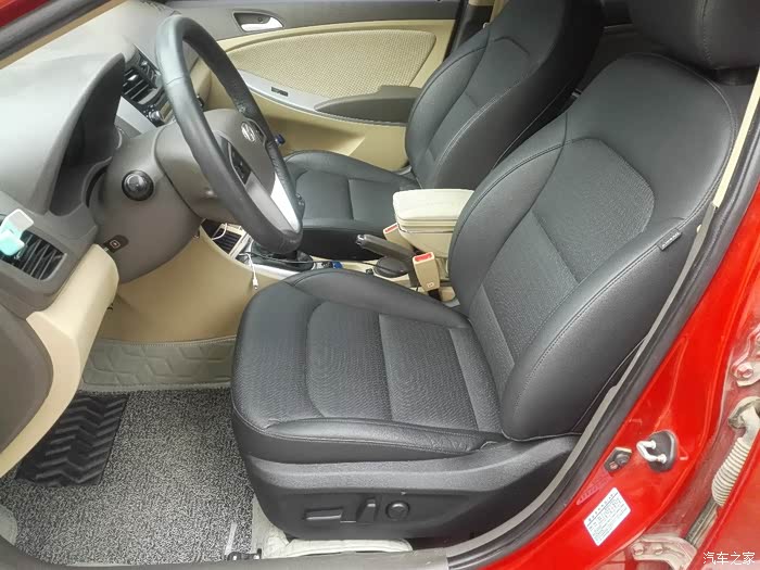 瑞纳 改装 领动电动座椅