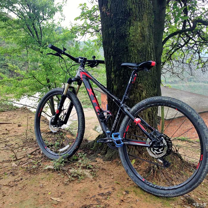 入二手17款捷安特xtc800,内有楼主照片