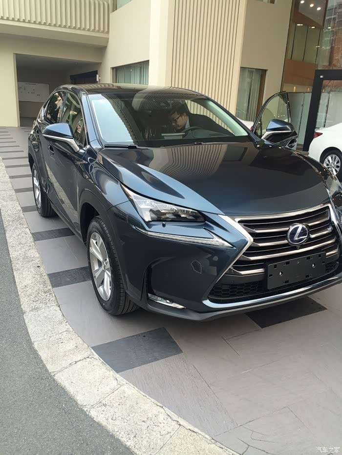 【图】求助,准备入手nx200t纠结颜色!_雷克萨斯nx论坛_汽车之家论坛