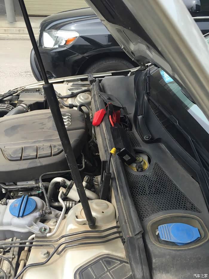 一年多的奥迪a4车子不开几天电瓶就没电了