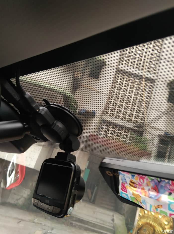 靠谱们福利来了氙气灯行车记录仪电子狗安装大全帖