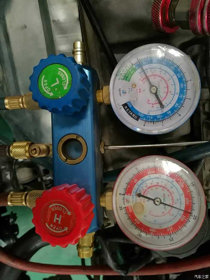 各位大哥求教空调压力表低压和高压正常值在多少啊r134a