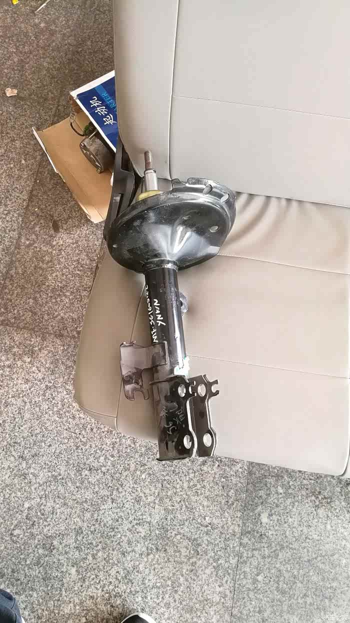 自己买配件去修车店换比4s划算多了