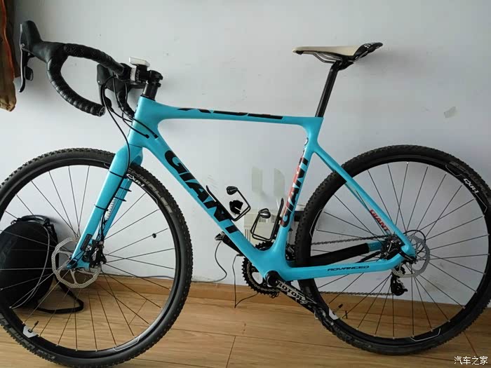 giant捷安特tcxadv1公路车