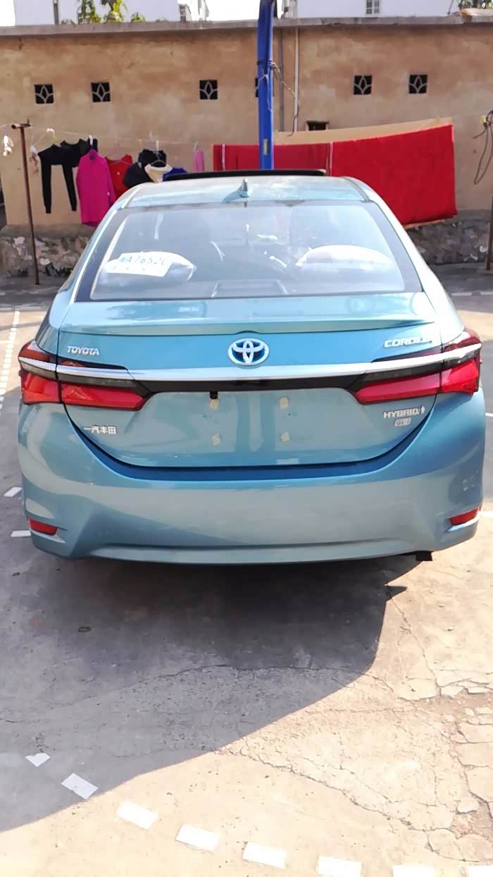 2017卡罗拉双擎领先寰宇蓝提车作业