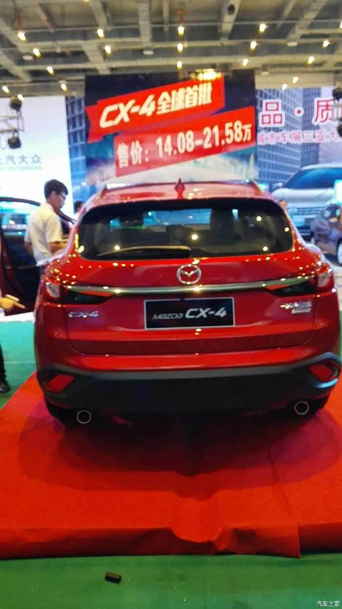 三亚红树林酒店车展有人看不