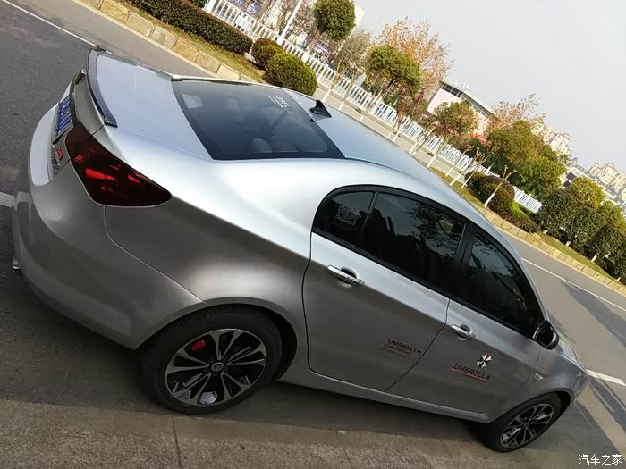 荣威350更换mg6 运动款17寸轮毂