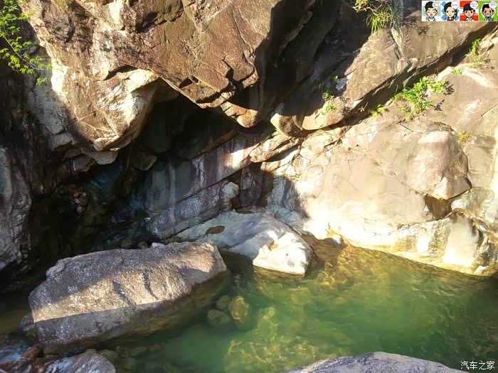 蓬门今始为君开白马潭水深游记