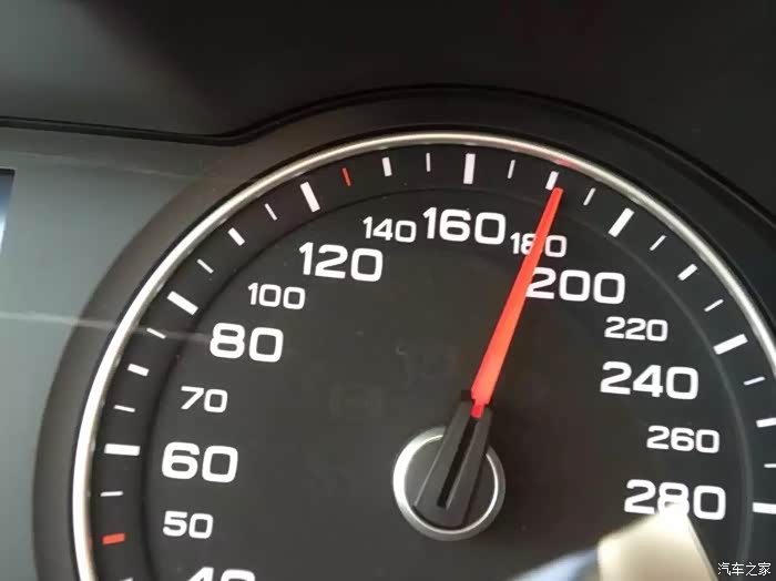 昨天晚上跑了180码的照片发朋友圈应该没关系吧