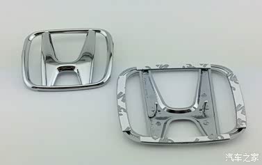 本田车标怎么拆?