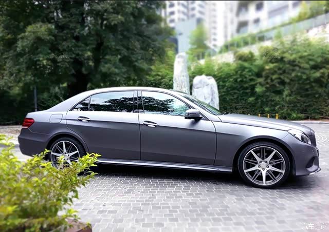 奔驰e300l全车亚光金属灰改色贴膜