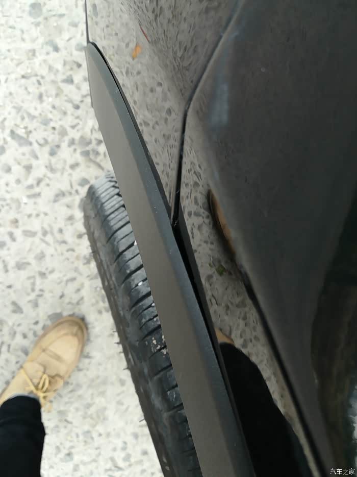 大家的轮眉有裂缝吗