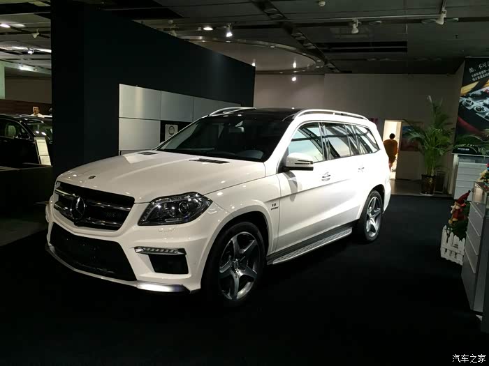 【 奔驰 v8 gl63 amg 】 ---