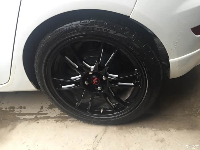 出雅泛迪n718轻量化轮毂