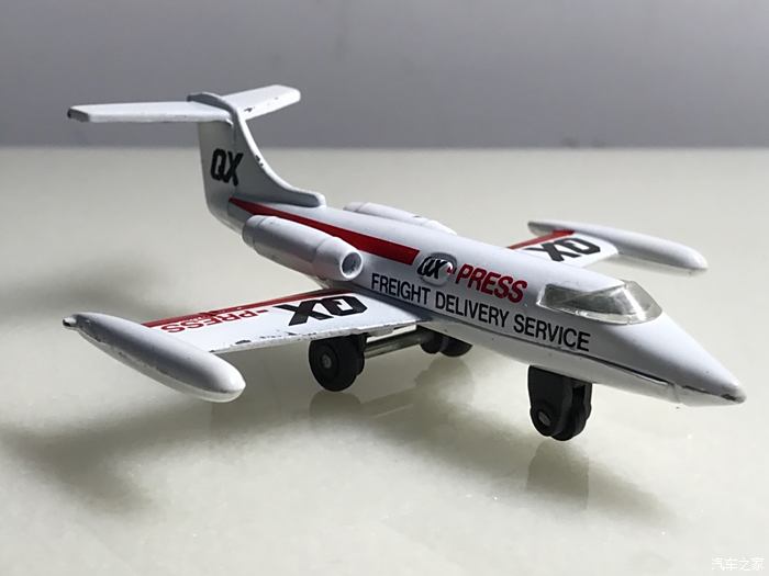 【圖】learjet(里爾)35 噴氣式飛機---環球火柴盒_模型論壇_汽車之家