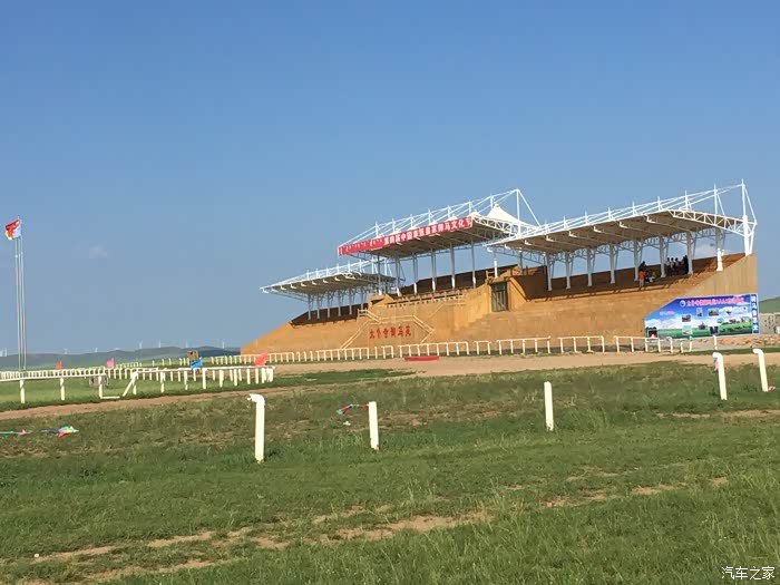 内蒙太仆寺旗御马苑期待的蓝天白云来啦