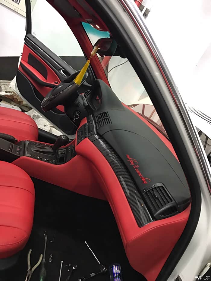 宝马e46内饰改装