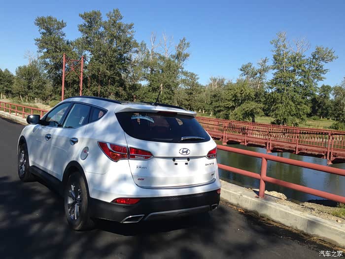 2015款全新胜达 2.4 四驱 五座 智能 提车记