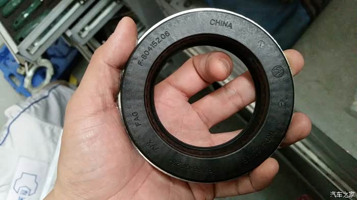 2011款cc20t4s店更换平面轴承