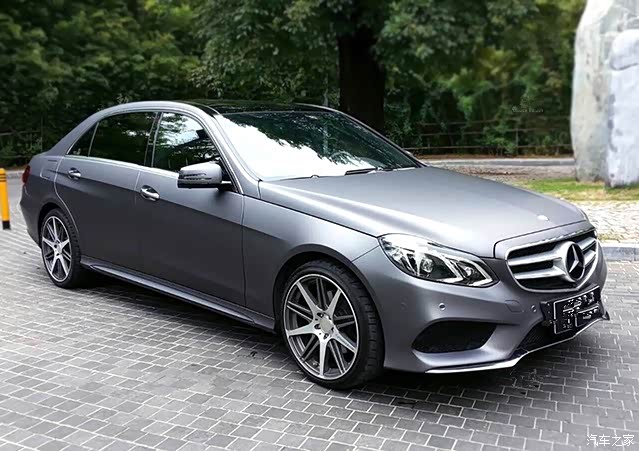 奔驰e300l全车亚光金属灰改色贴膜