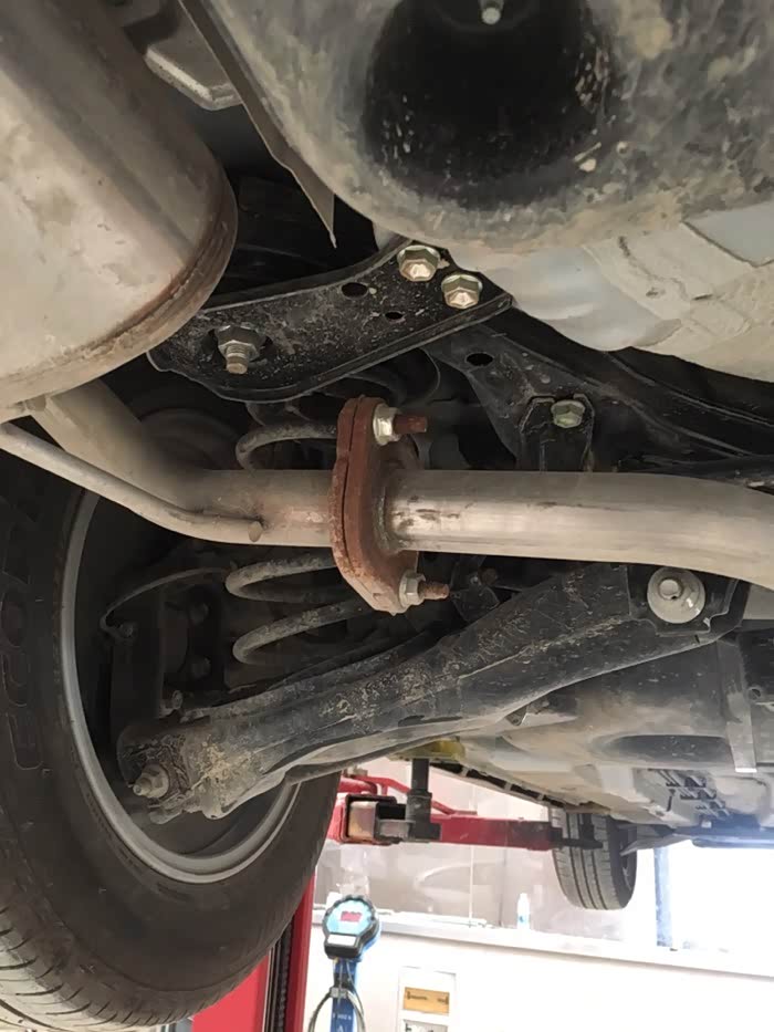 求天籁车底图片片