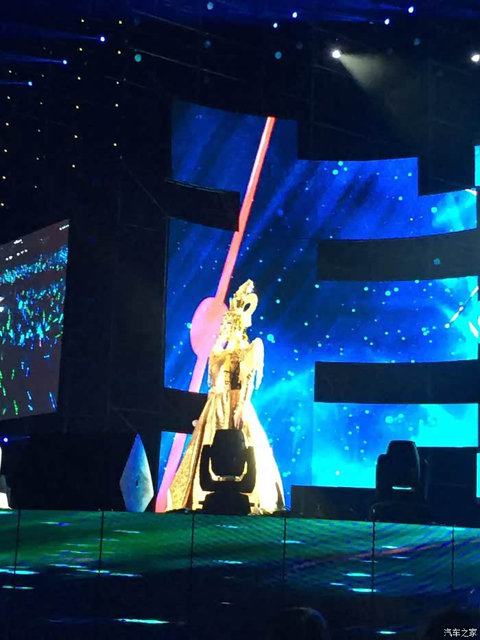 观致在行动著名歌手格格个人慈善演唱会