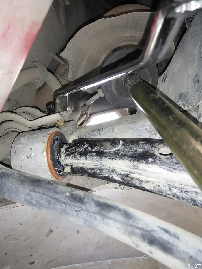 【图】方向机右内球头和右三角臂中心衬套,胶节更换_东风风神s30/h30