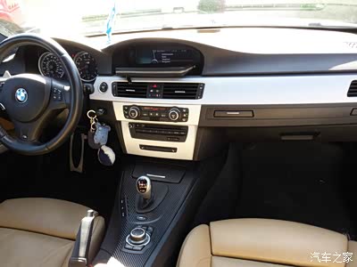 e92 m3 黑车顶贴膜作业 更新 内饰氛围灯_宝马m系论坛_手机汽车之家