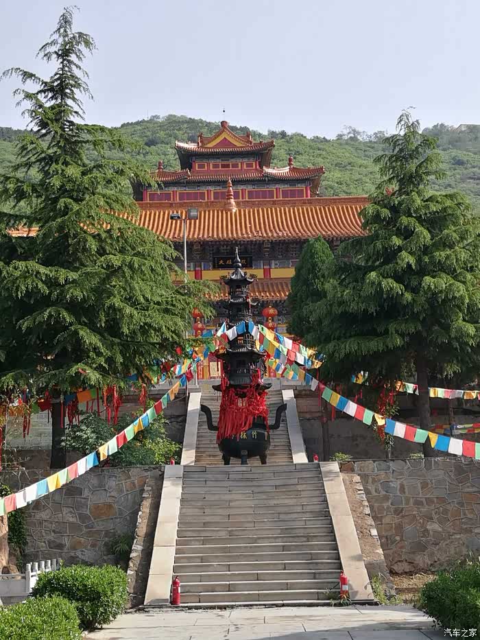 大山深处的归隐竹林寺