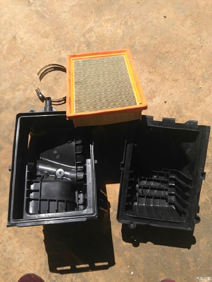 空气滤芯盒固定底脚松动处理