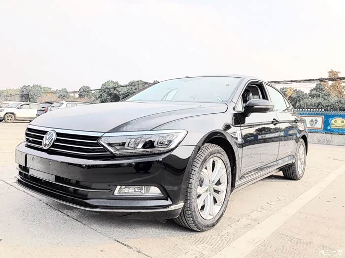 18款330豪华迈腾提车记