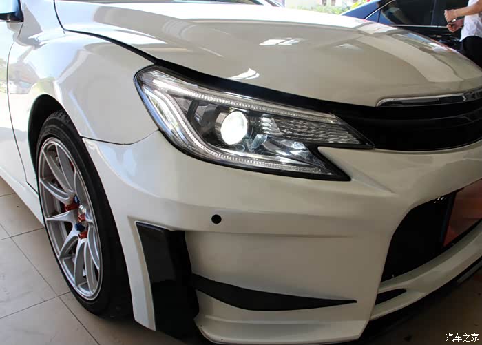 求精丰田锐志全方位改装last升级汽车大灯