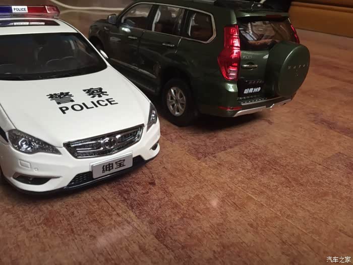 哈弗h9警车