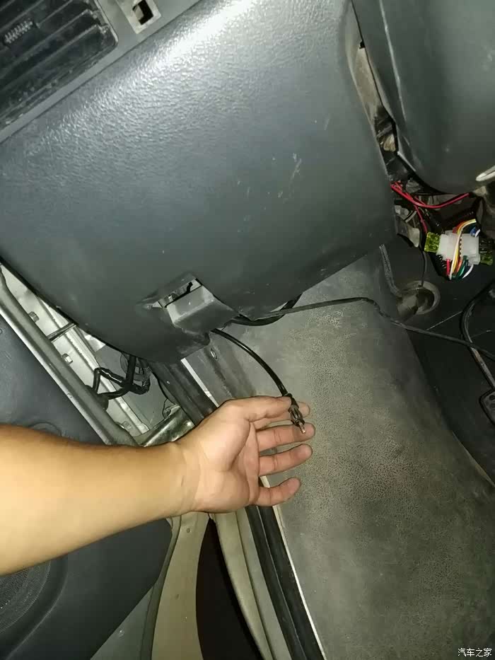 【图】收音机天线安装_五菱之光论坛_汽车之家论坛