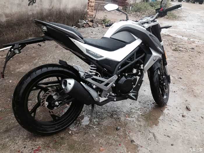 今天上图了春风150nk白色版