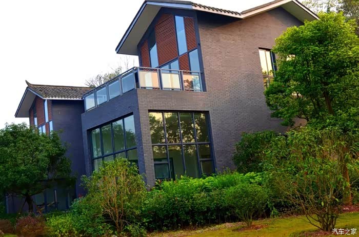 川内自驾游-自贡恐龙之乡灯城