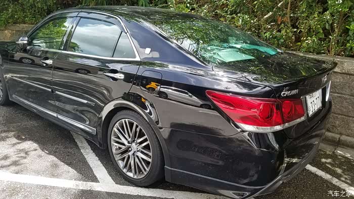 22上午 日本 冲绳 恩纳 14代皇冠