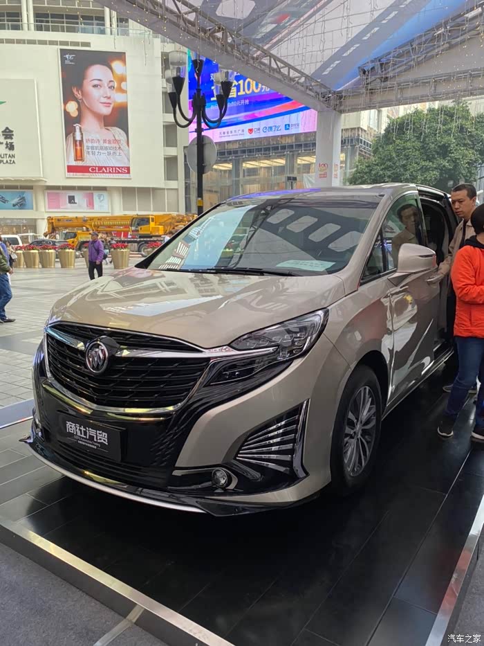 国产mpv旗舰imax8真香