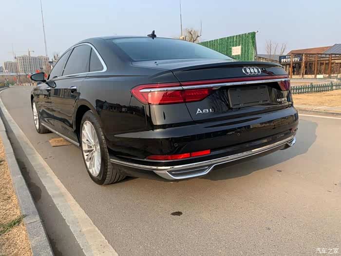奥迪a8 2019款 a8l 55 tfsi