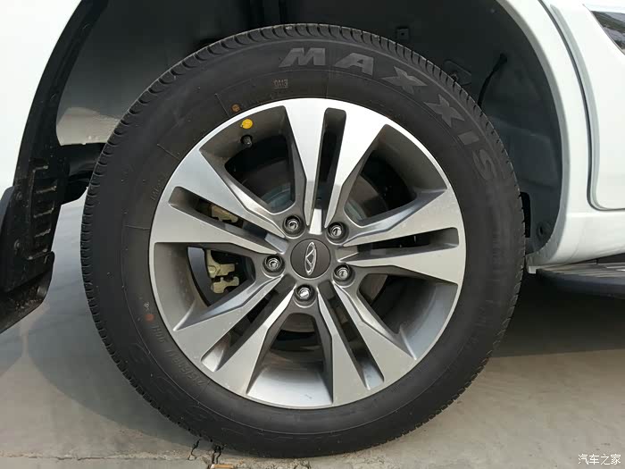 瑞虎3 轮胎是什么牌子 什么型号的