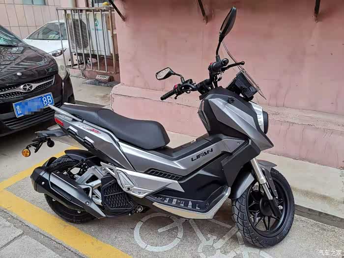 7443 | 回复: 38 摩托车论坛 终提力帆kpv150,欢迎车友们围观.--12.