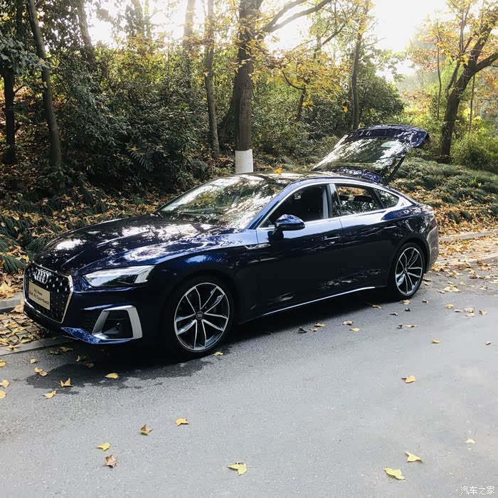 2021款全新a5试驾