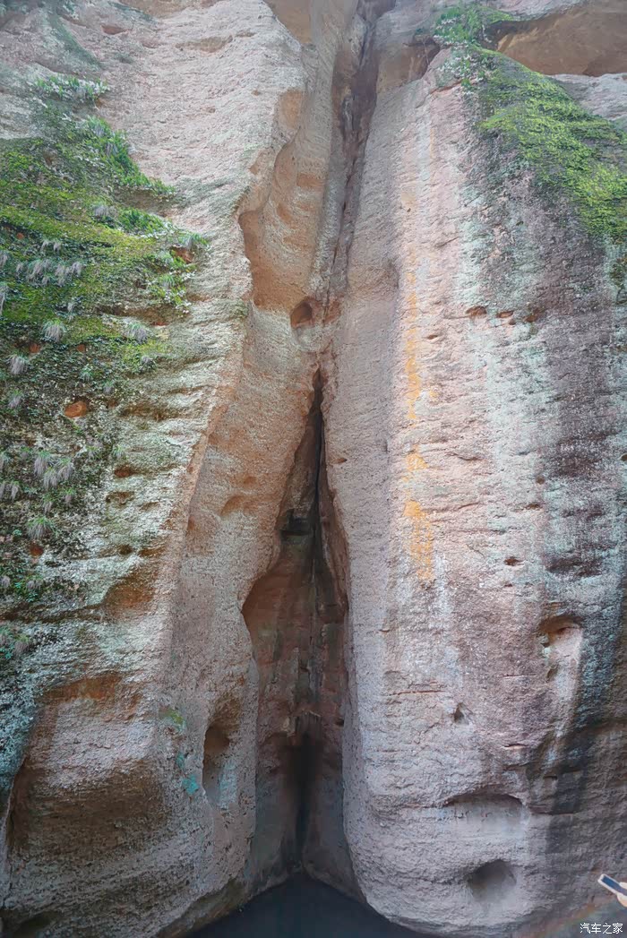 被誉为"天下第一绝景"的仙女岩.