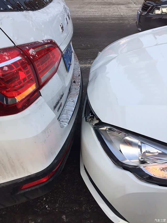 【图】在交通岗追尾了,比较严重._荣威360论坛_汽车之家论坛