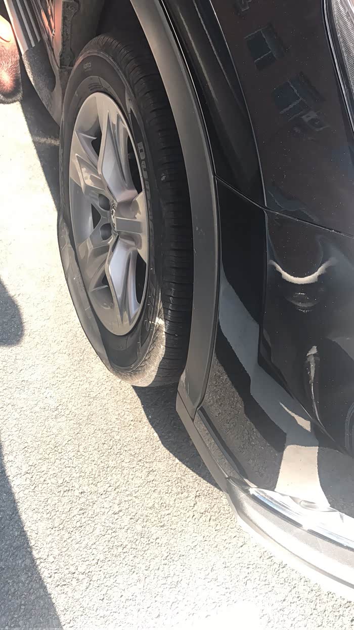 【图】提车不到一个月,车胎扎了_汉兰达论坛_汽车之家论坛