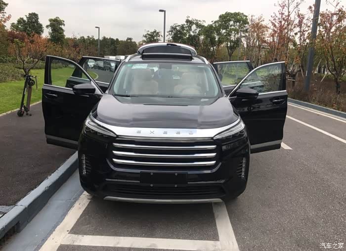 试驾星途vx感受下星途这台车的雄伟气派